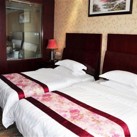 Dalian New Garden Hotel Екстер'єр фото