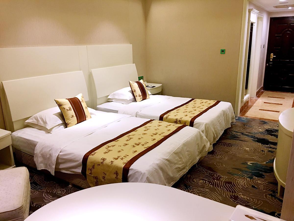 Dalian New Garden Hotel Екстер'єр фото