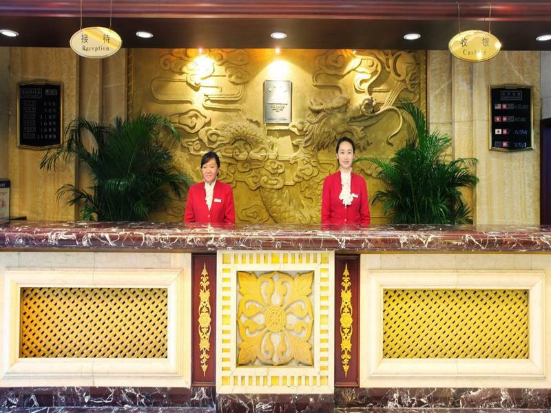 Dalian New Garden Hotel Екстер'єр фото