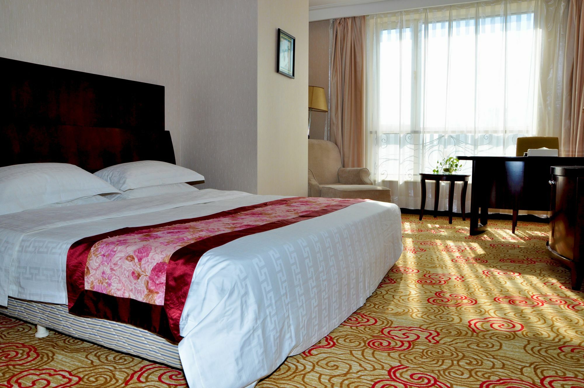 Dalian New Garden Hotel Екстер'єр фото