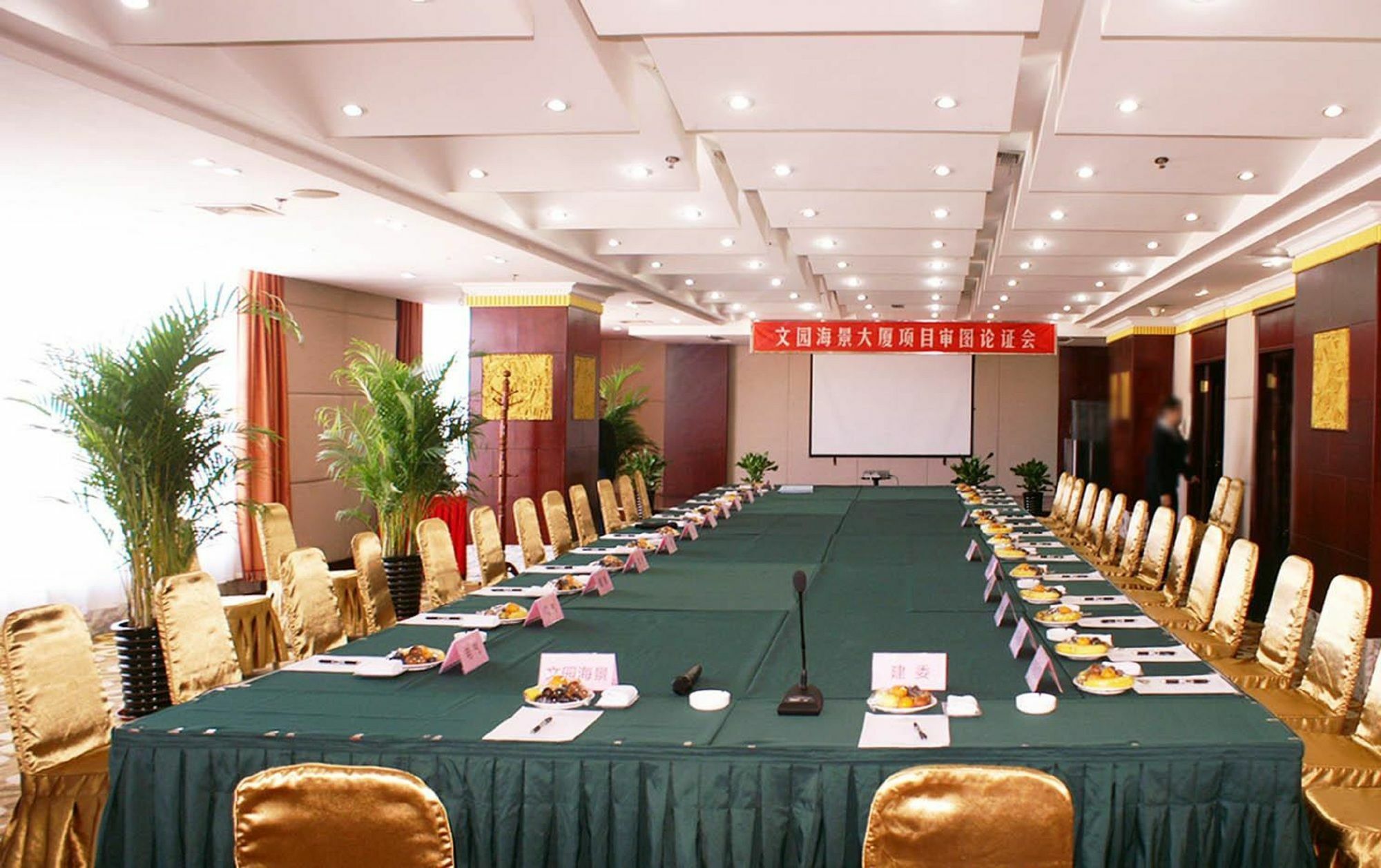 Dalian New Garden Hotel Екстер'єр фото